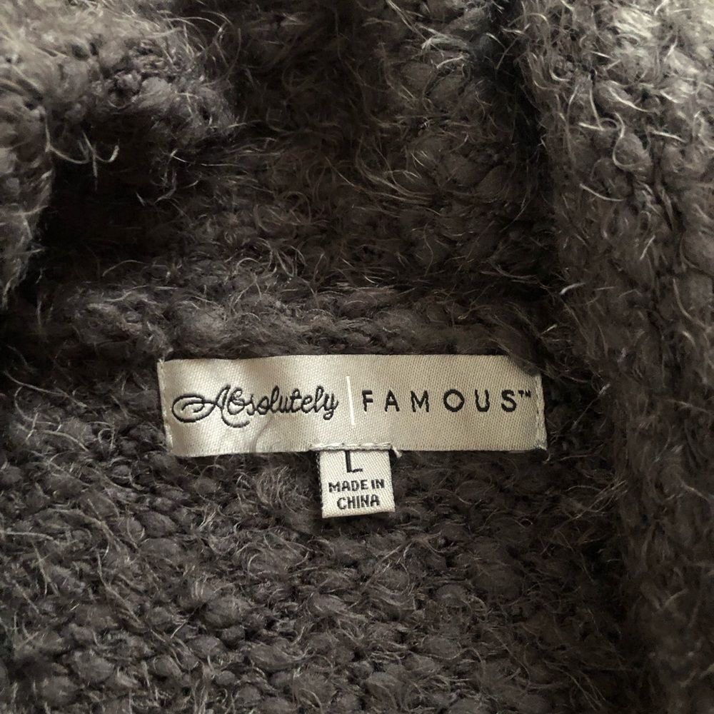 Cardigan - Picture 3 of 4